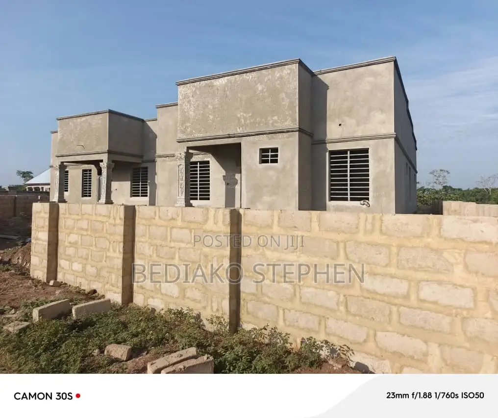 4bdrm Apartment in Poplyn Estate, Techiman Municipal for sale