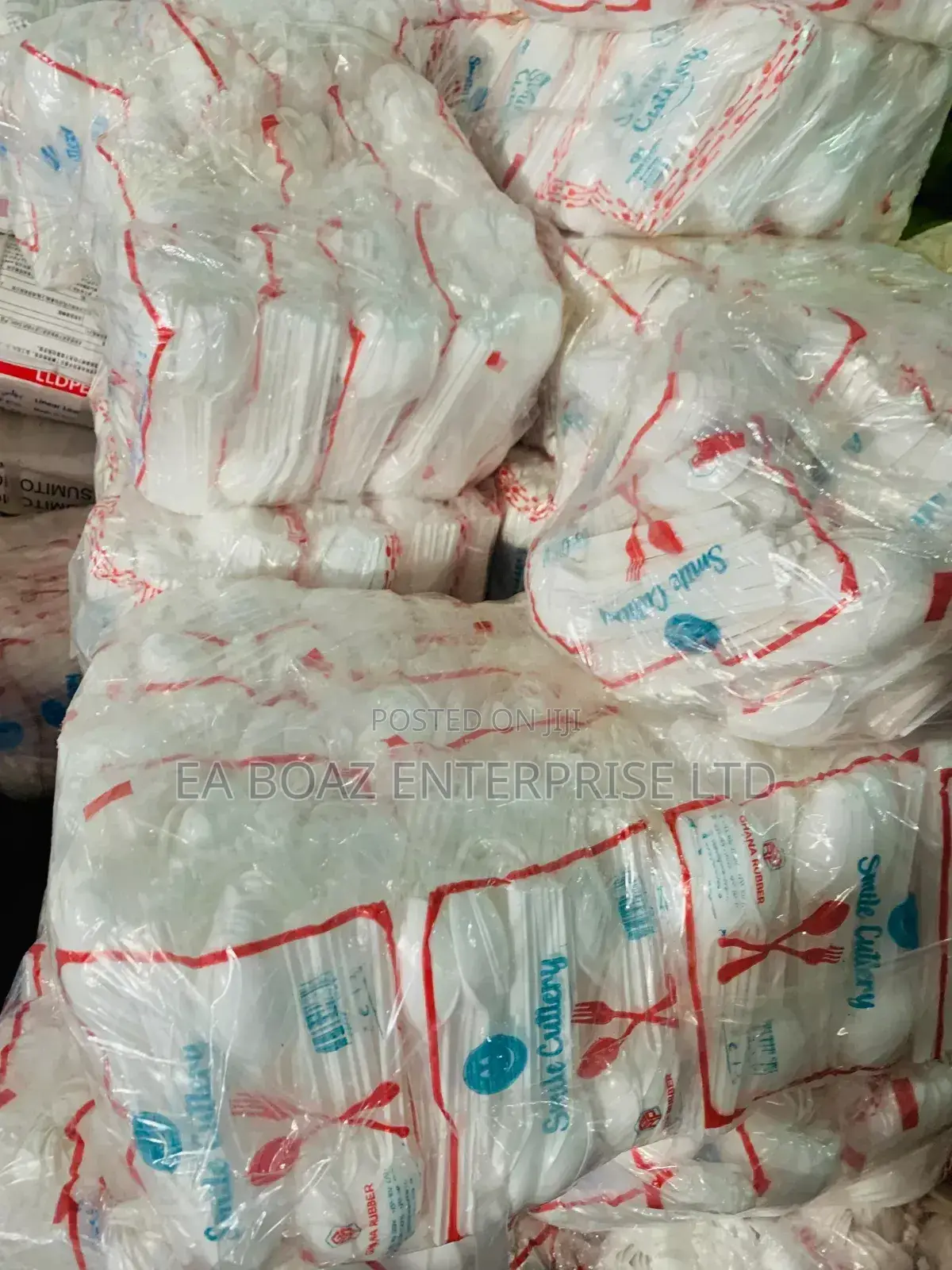 Disposable Plastic Food Spoons Cutlery Set 100 Pieces ,White