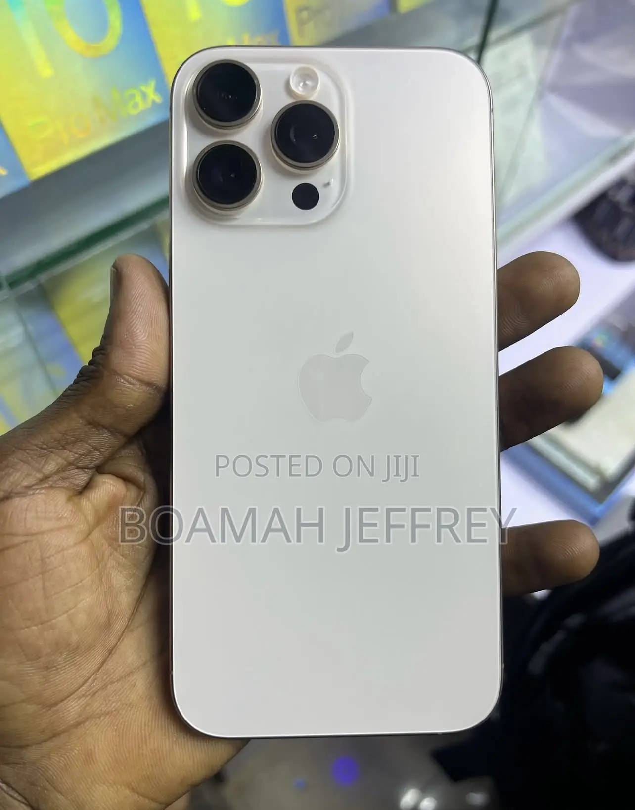Apple iPhone 16 Pro Max 256 GB Gold
