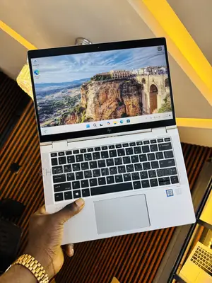 Laptop HP EliteBook X360 1030 G3 8GB Intel Core i5 SSD 256GB
