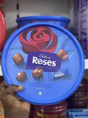 Cadbury Roses Assorted Chocolates Christmas Toffees