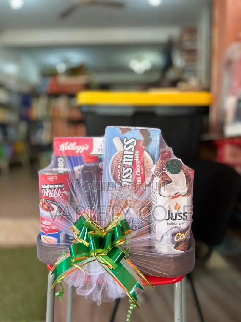 Christmas Hamper And Gift Packaging