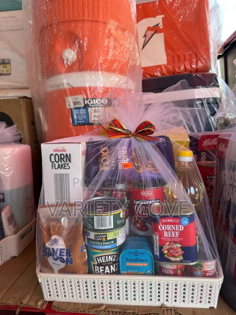 Christmas Hamper And Gift Packaging