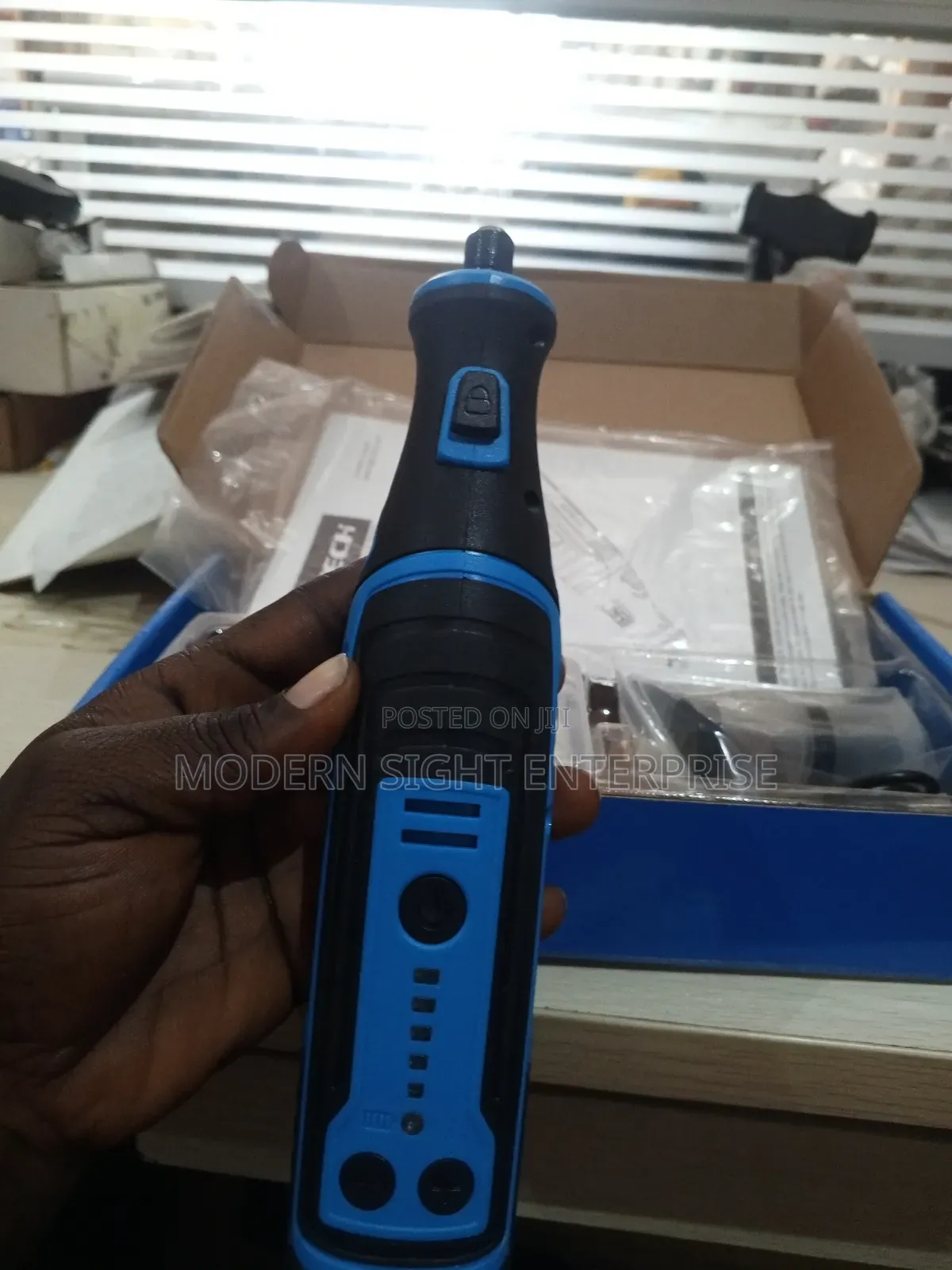 Cordless Drilling Machine