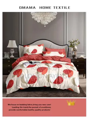 Quality 2 Different Bedsheets With 5 Pillows Cases