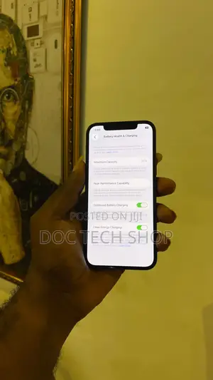 Apple iPhone 12 64 GB Black