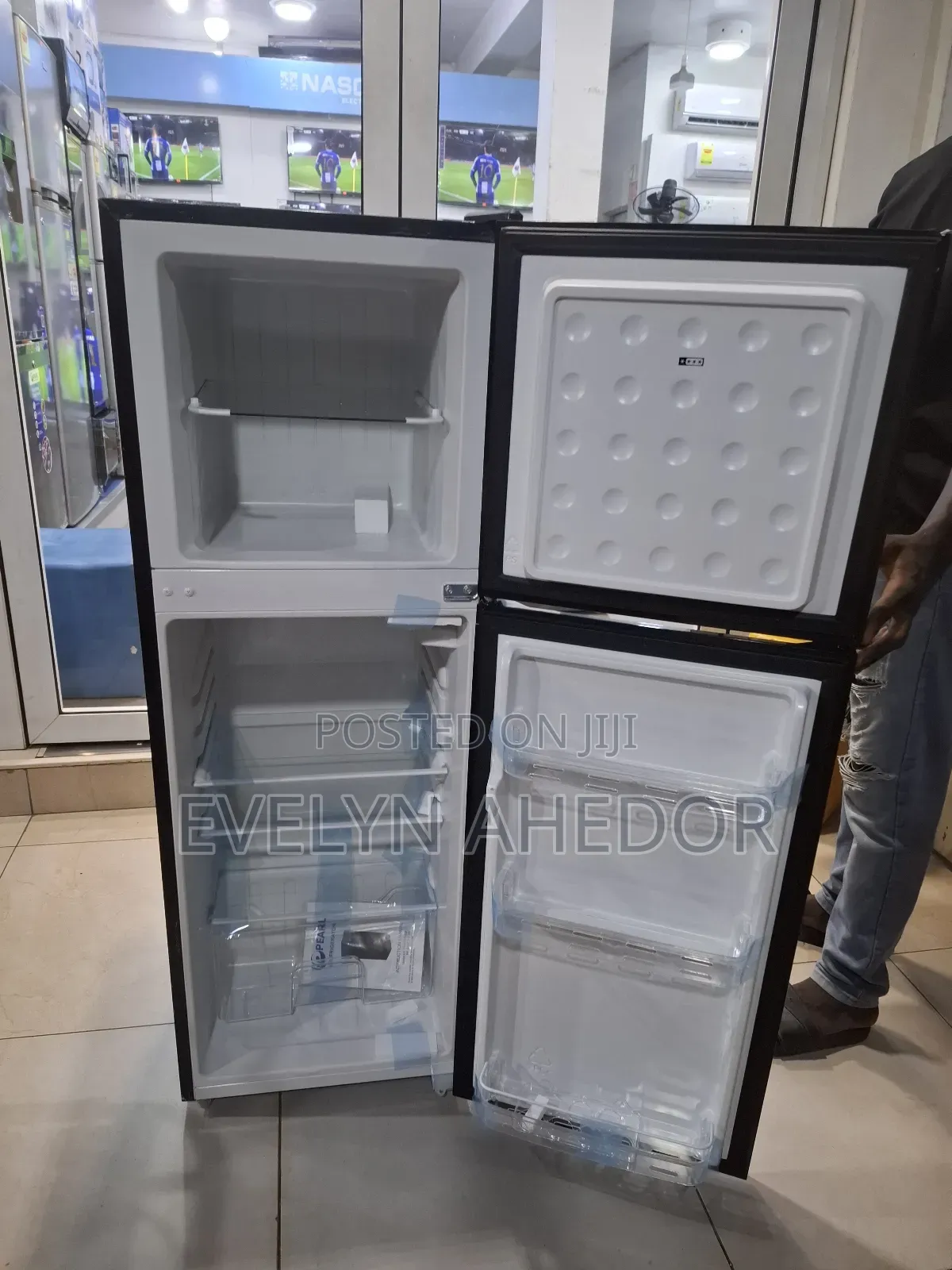 Pearl Mirror Fridge 136l for Sale at Affordable Price