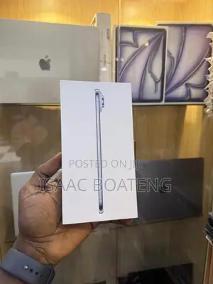 New Apple iPhone 17 256 GB Blue