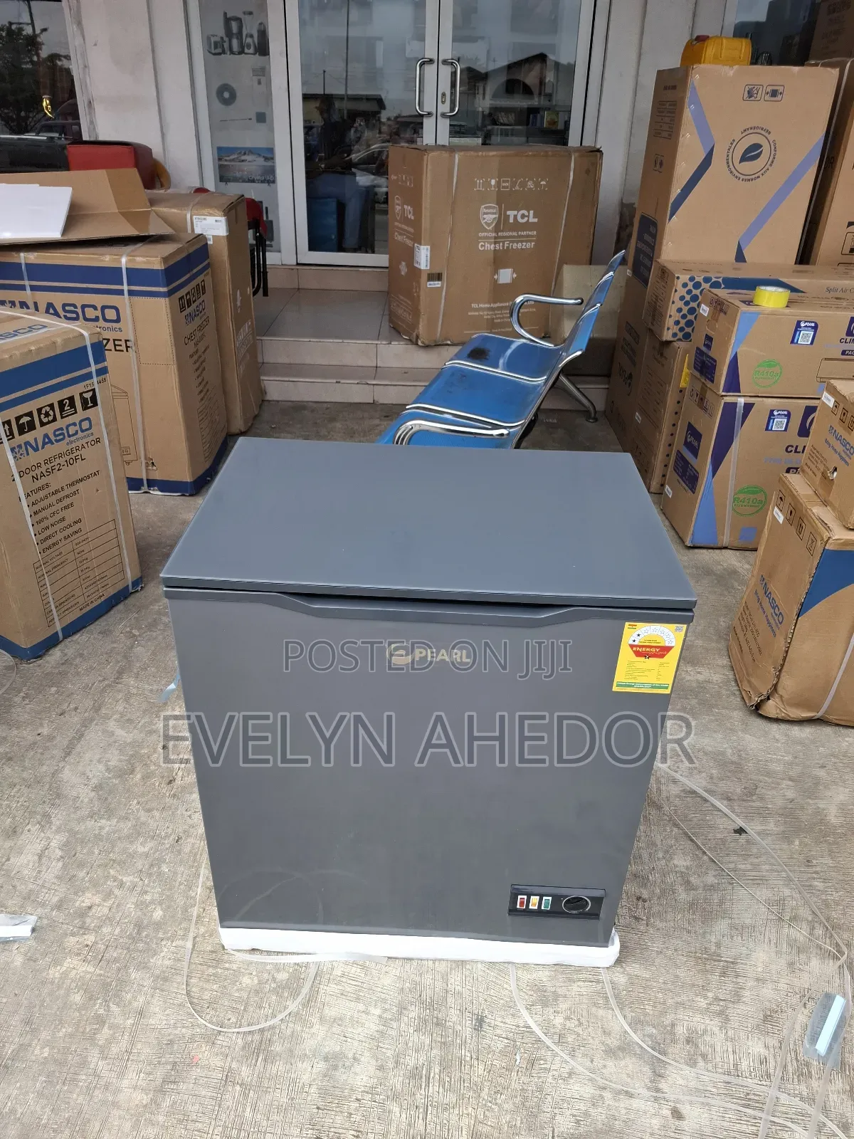 Best Energy Saver Pearl Chest Freezer 150litres With Glass Top for Sal