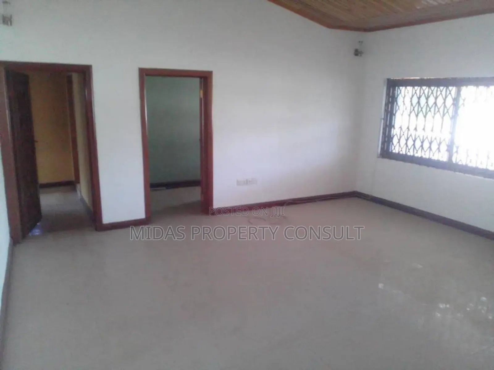 2bdrm House in Ada Foah, Sege for sale