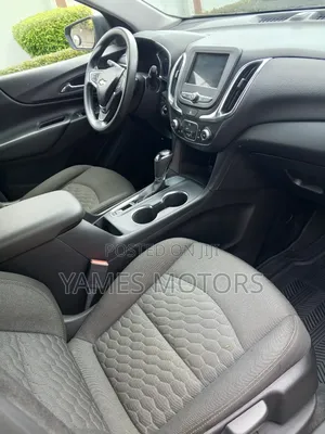 Chevrolet Equinox 2018 Gray