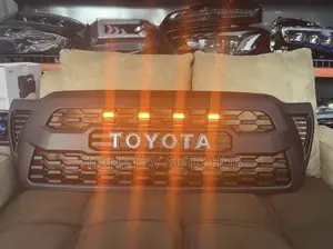 Toyota Tacoma 2023-2025 Front Grille