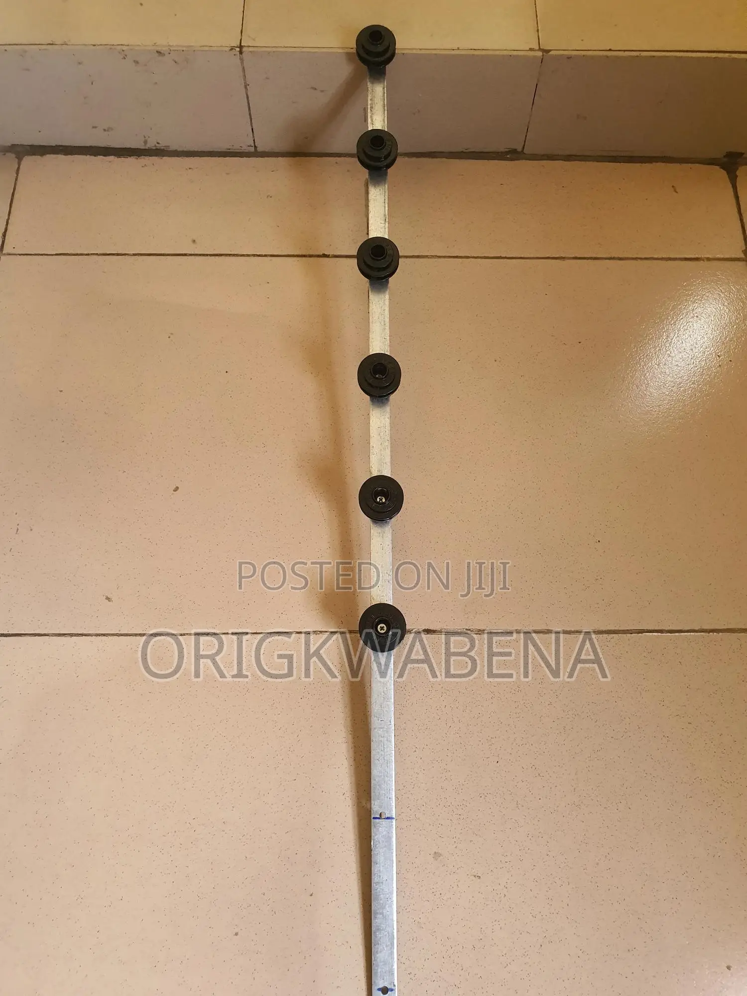 Electric Fence 6-8 Lines Flat Bars. Ghs 55 - Ghs 75