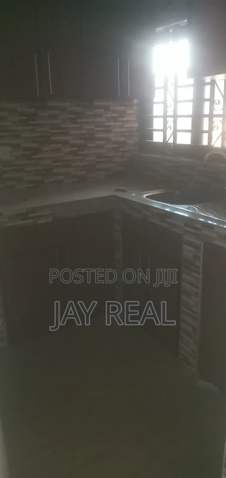 3bdrm Apartment in Jay Realestate, Awutu Senya East Municipal for rent
