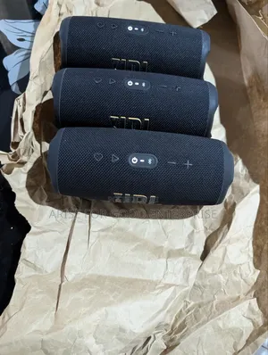 JBL Charge 5 Wifi