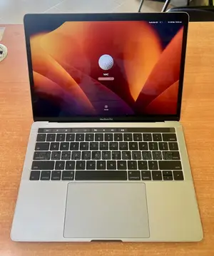 Laptop Apple MacBook Pro 2017 8GB Intel Core I5 SSD 512GB