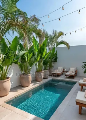 We Construct Modern Swimming Pools