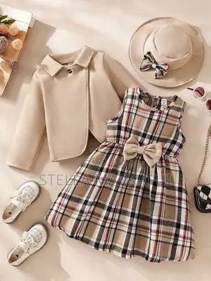 Beautiful 3pcs Set Dress for 5-7yrs Only