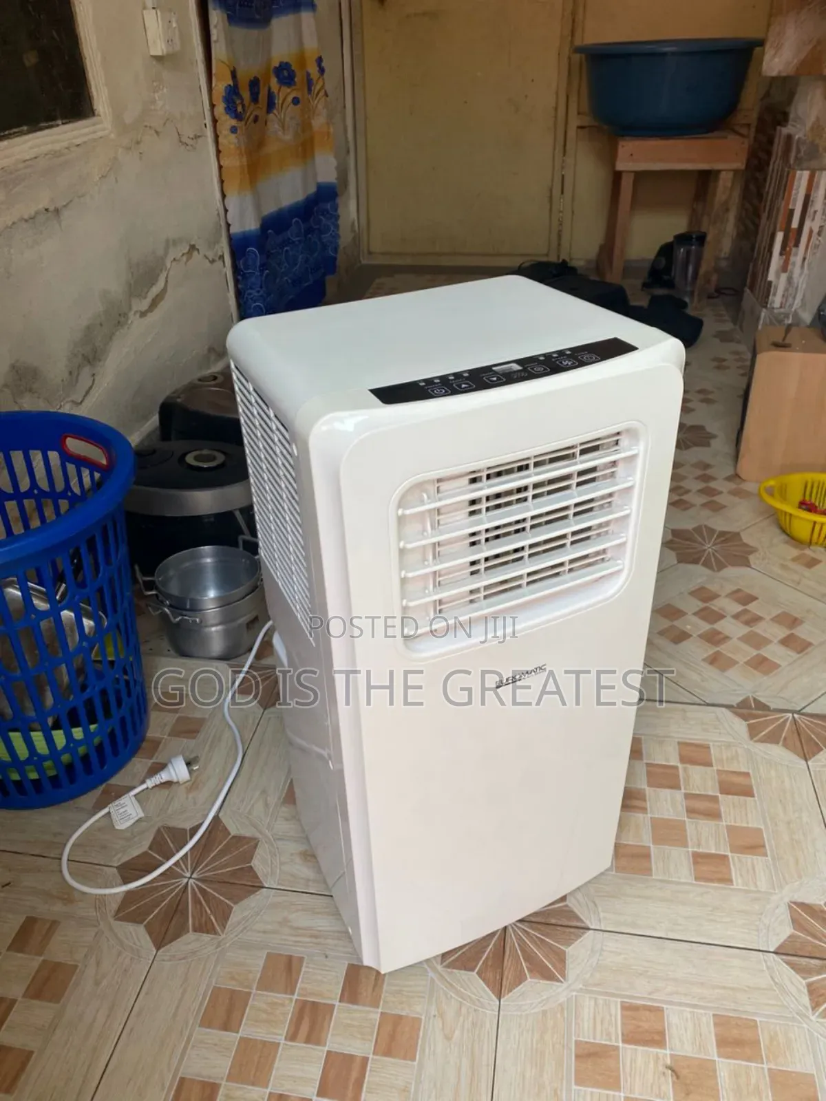 Christmas Promo 3.0hp Euromatic Fast Chilling Air Conditioner for Home