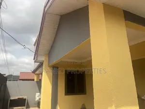 3bdrm House in Franko Properties, School Junction for rent