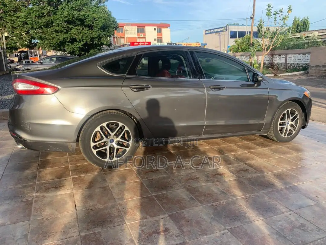 Ford Fusion S 2013 Gray