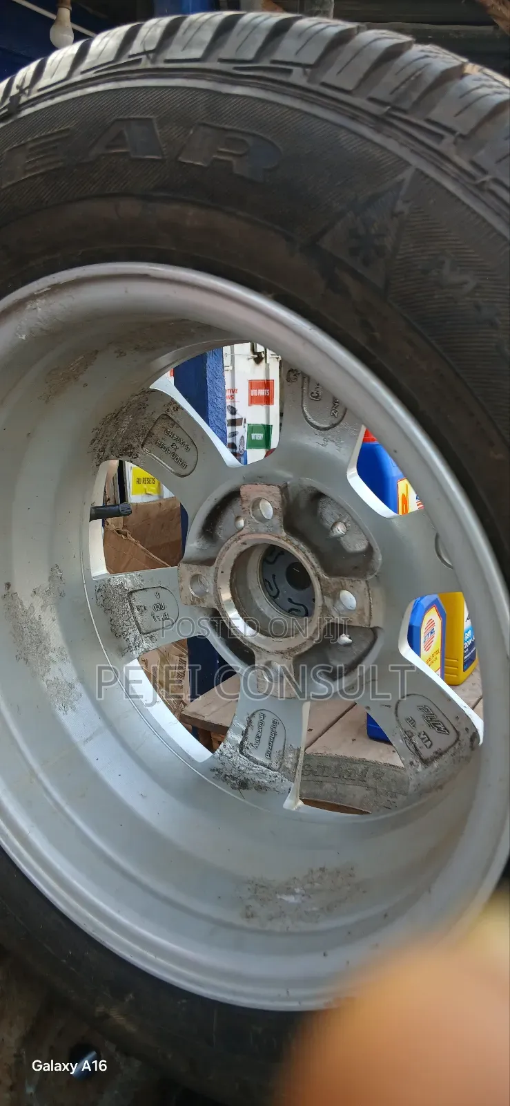 All Car Tyre Sizes,Home Used Tyres for Sale at Lapaz Racecourse