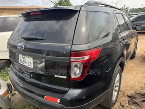 Ford Explorer XLT 4dr FWD (2.0L 4cyl 6A) 2013 Black