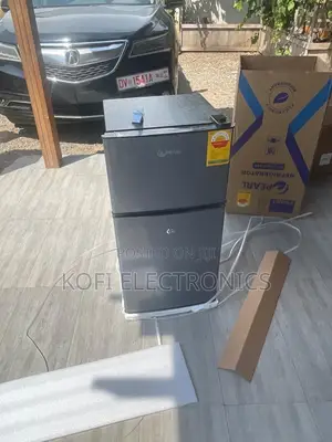 80l Pearl Frostvault Big Chill in a Small Frame