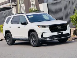 Honda Pilot TrailSport AWD 2024 White
