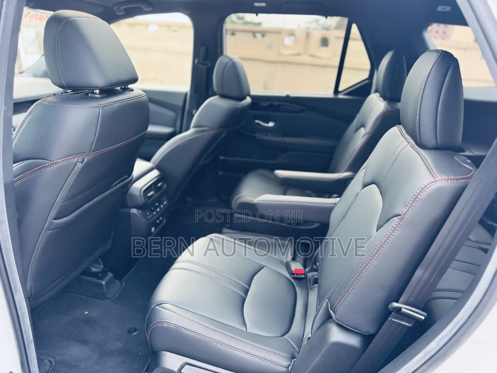 Honda Pilot TrailSport AWD 2024 White