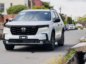 Honda Pilot TrailSport AWD 2024 White