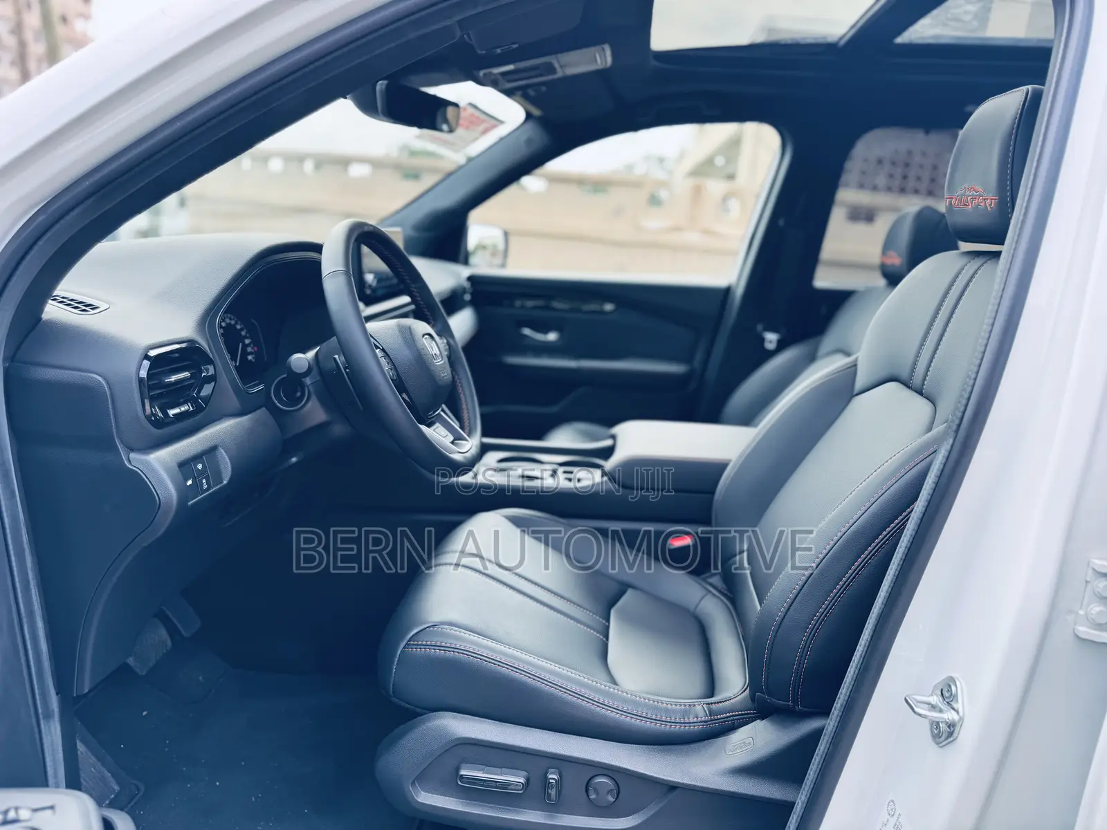 Honda Pilot TrailSport AWD 2024 White