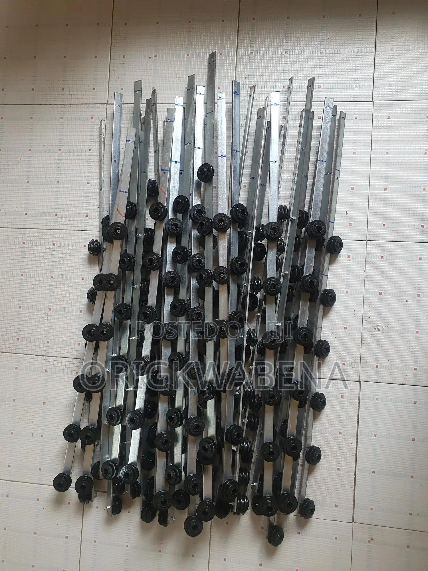 Electric Fence 6-8 Lines Flat Bars. Ghs 55 - Ghs 75