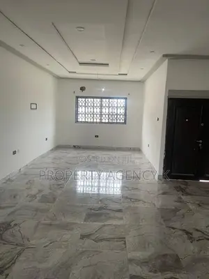 3bdrm Apartment in Kff, Old Barrier for rent