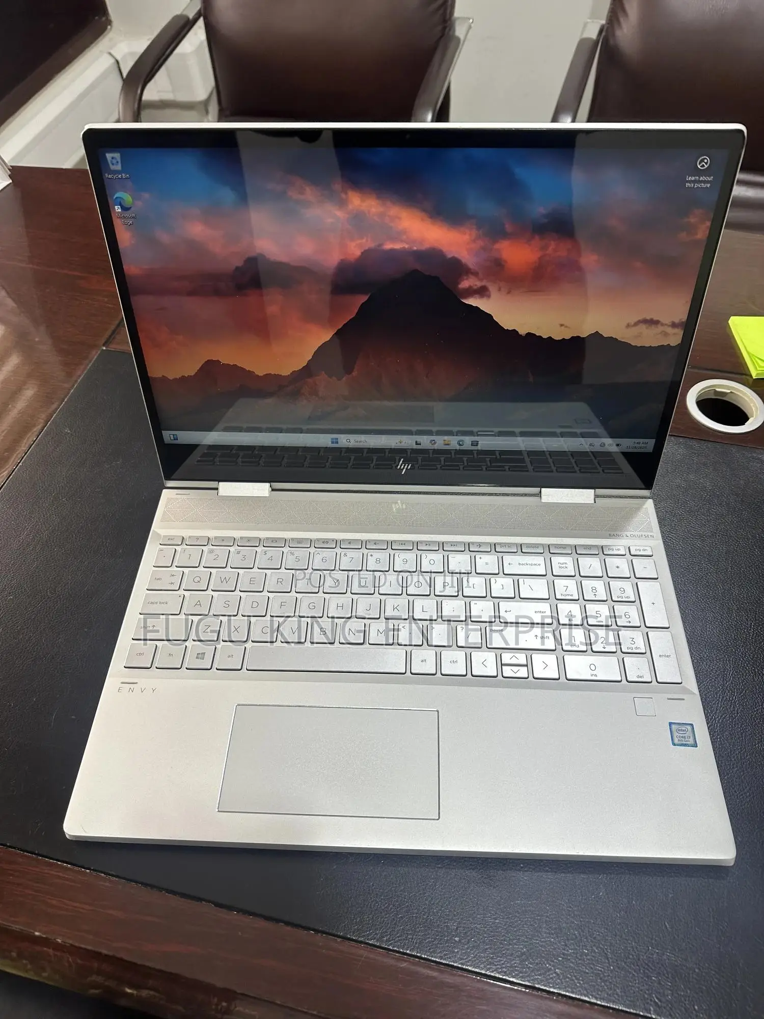 Laptop HP Envy 15-Ep0xxx 8GB Intel Core I7 SSD 512GB