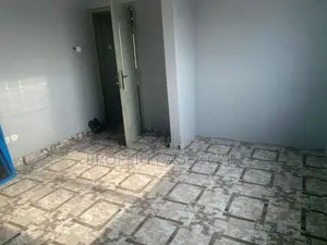 2bdrm Apartment in Kff, Old Barrier for rent
