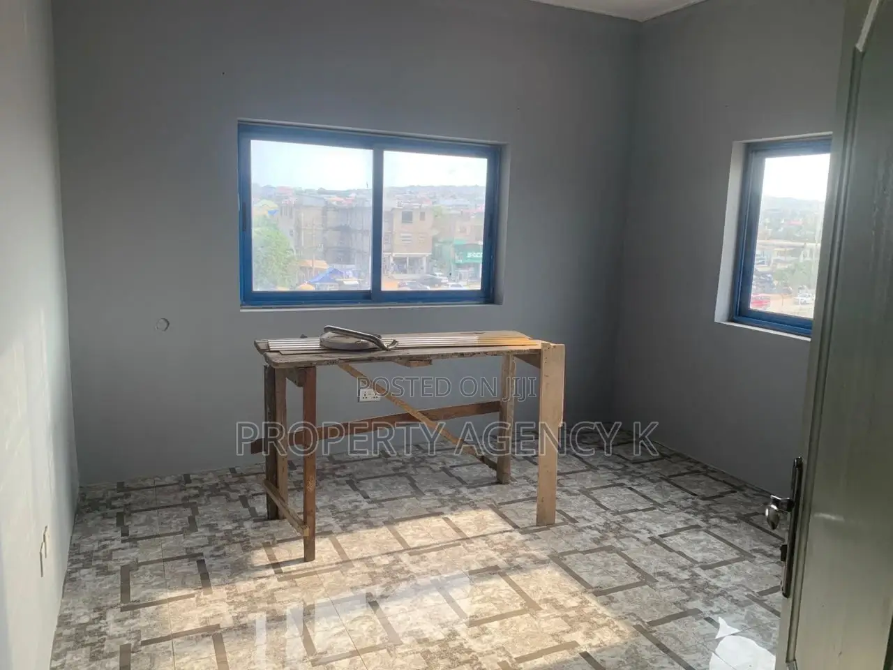 2bdrm Apartment in Kff, Old Barrier for rent