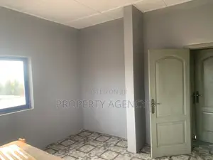 2bdrm Apartment in Kff, Old Barrier for rent