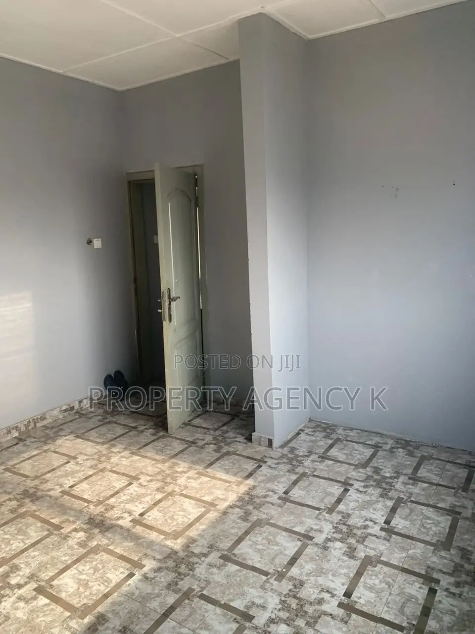 2bdrm Apartment in Kff, Old Barrier for rent