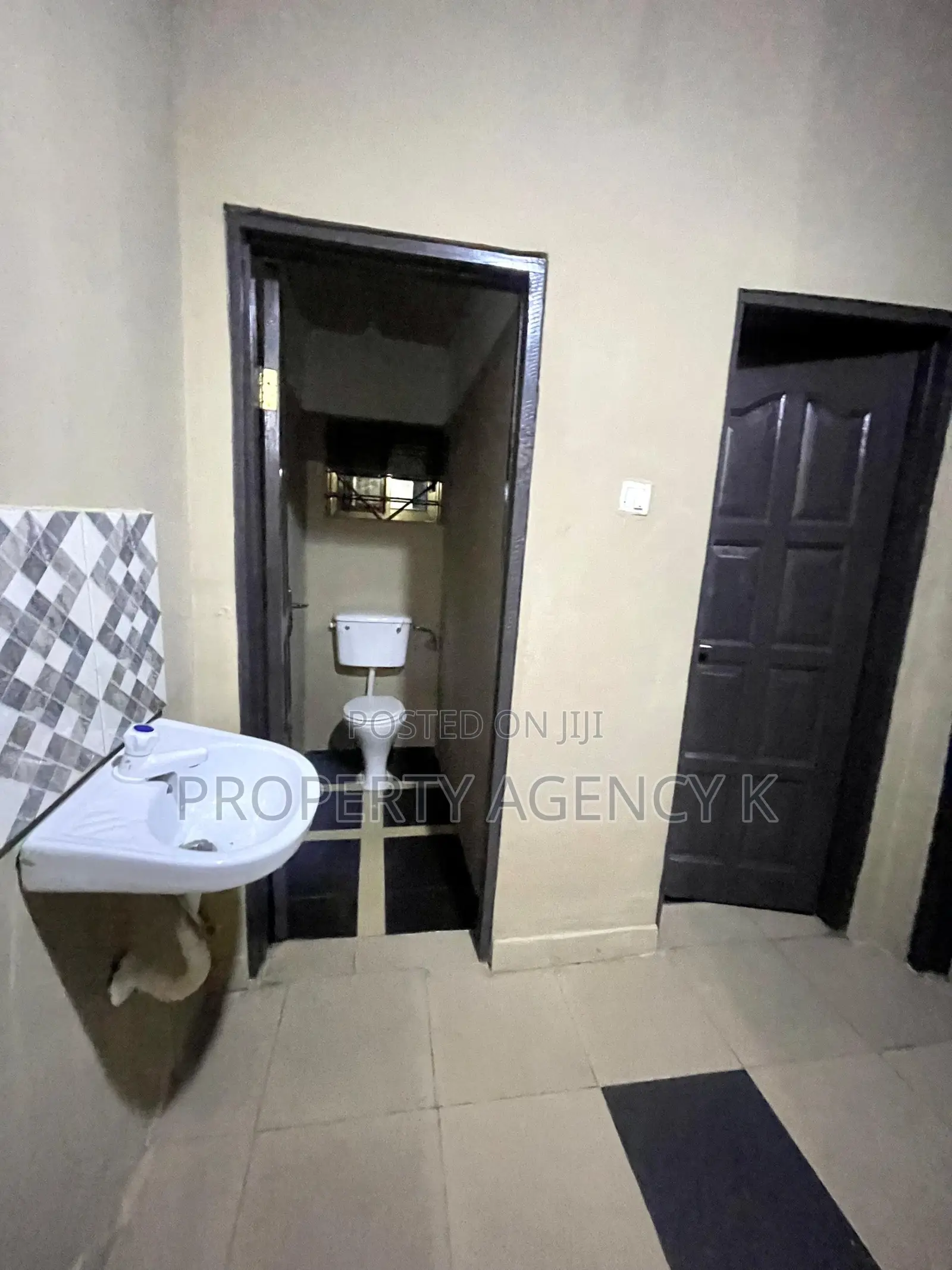 2bdrm Apartment in Kff, Old Barrier for rent
