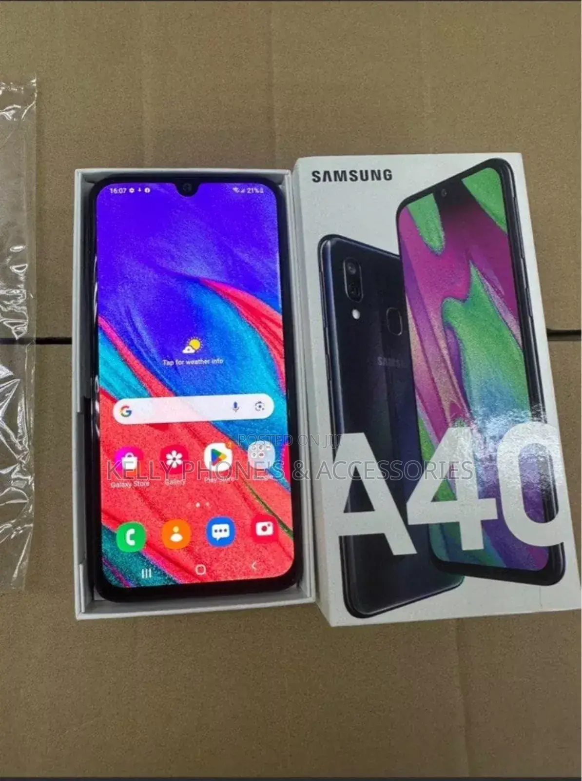 New Samsung Galaxy A40 64 GB Black