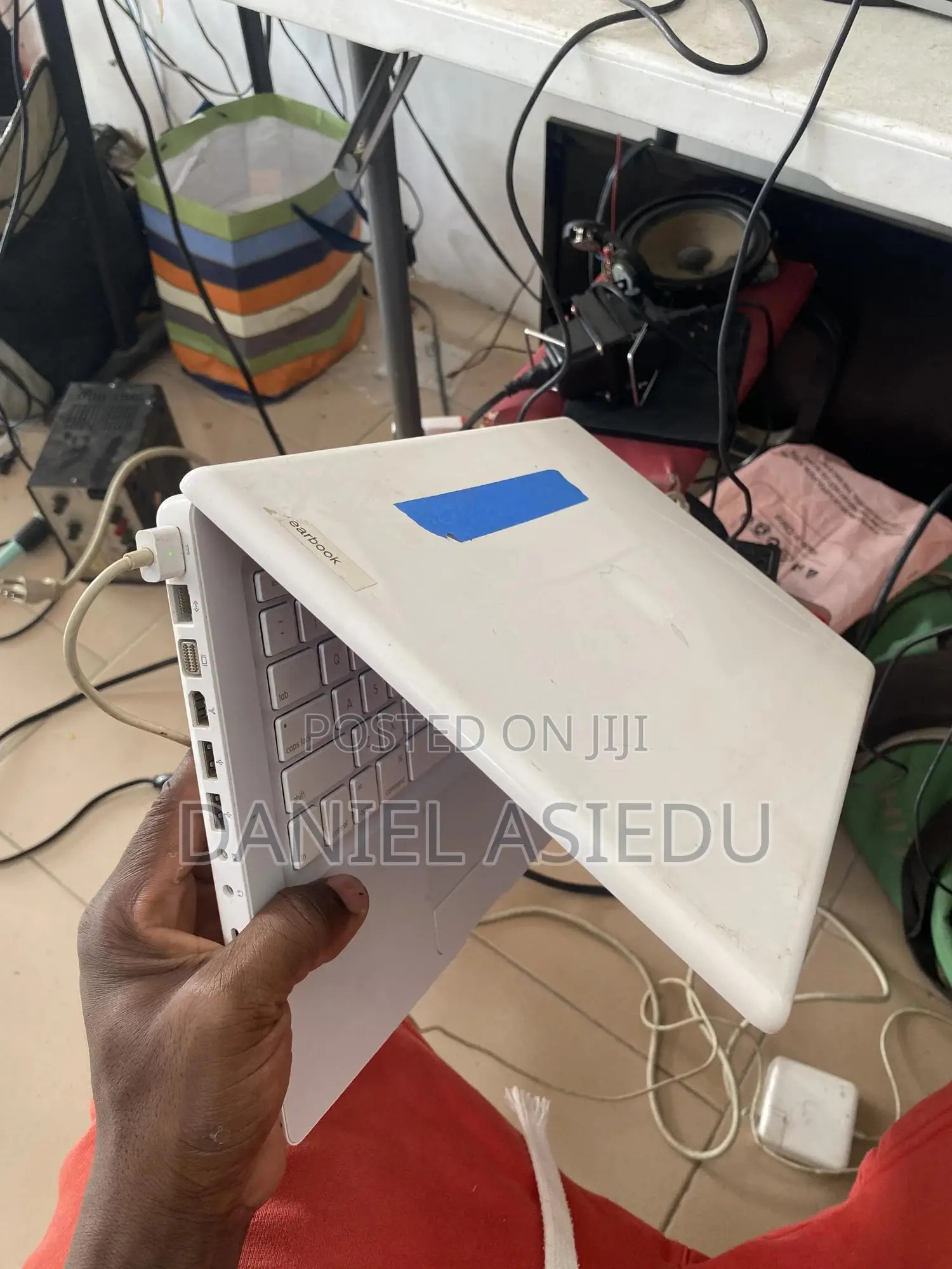 Laptop Apple MacBook 2GB Intel Core 2 Duo eMMC 140GB