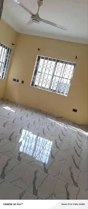 2bdrm Apartment in Ablekuma Nsakina for rent
