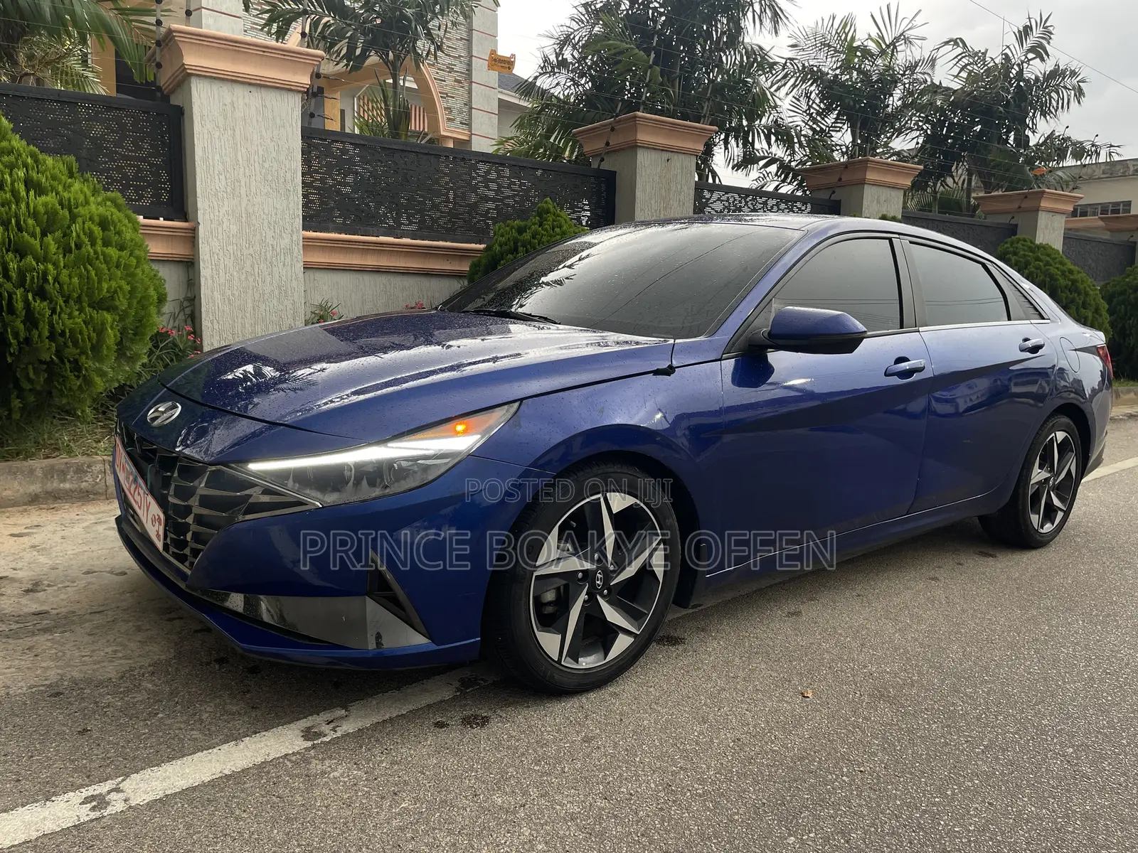 Hyundai Elantra 2023 Blue