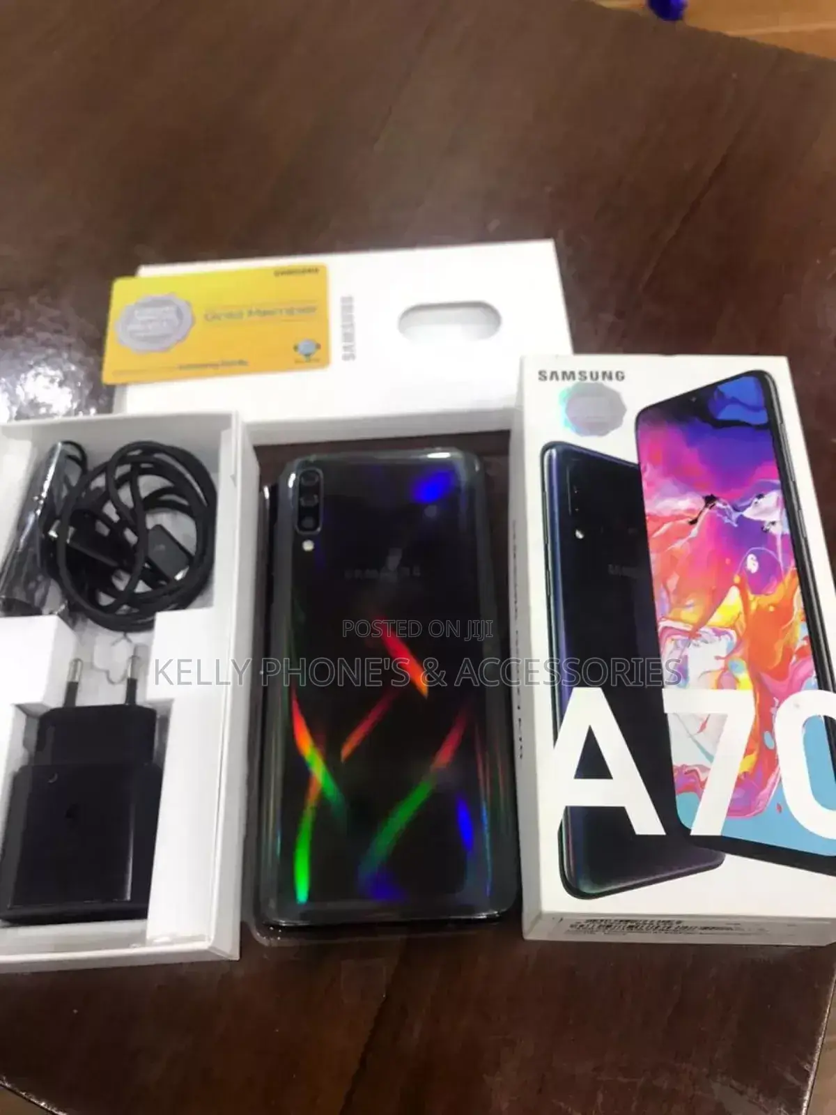 New Samsung Galaxy A70 128 GB Black