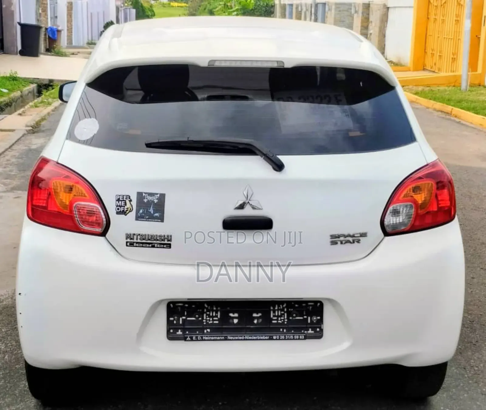 Mitsubishi Mirage DE 4dr Hatchback (1.2L 3cyl CVT) 2014 White