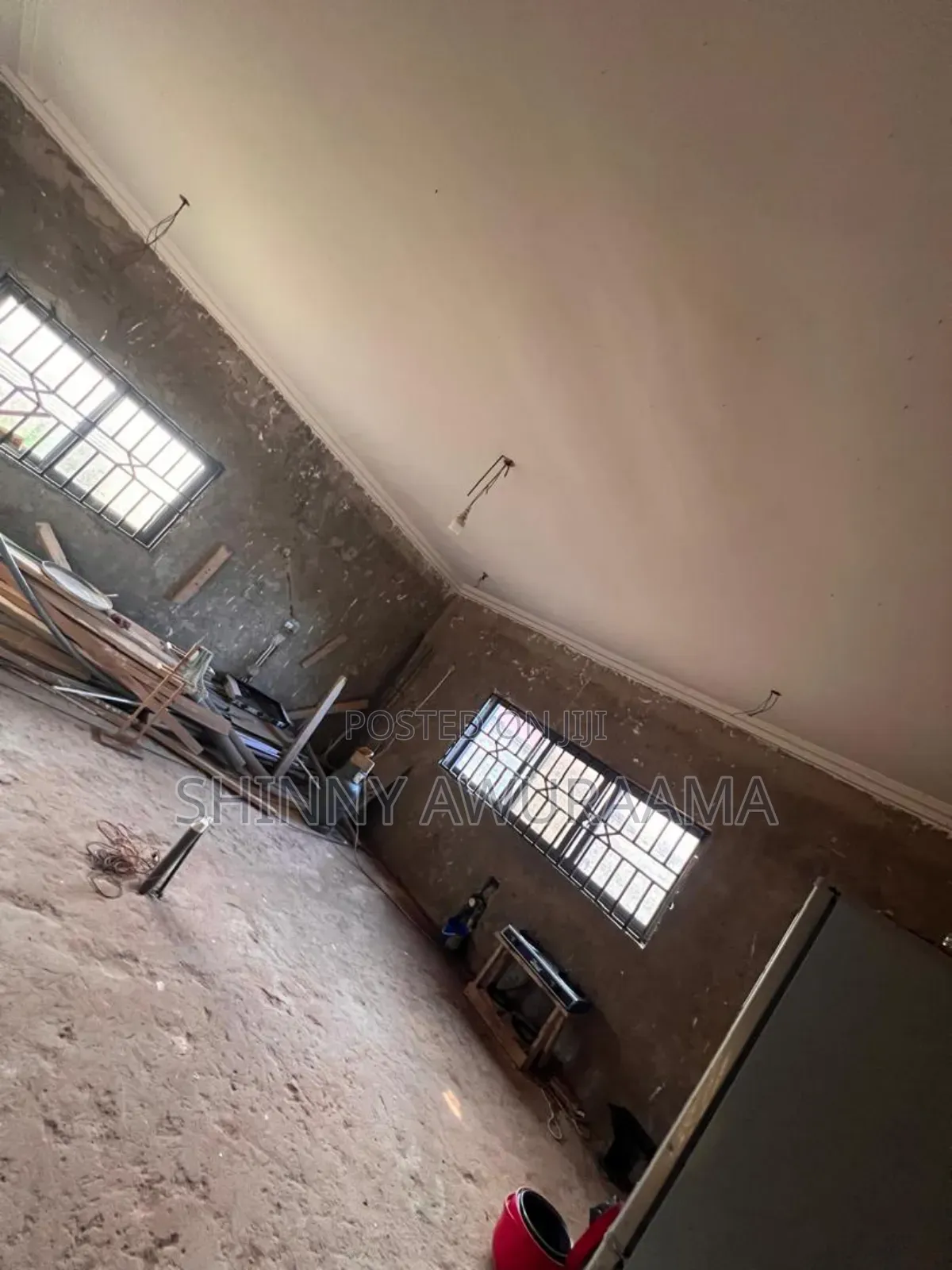 4bdrm House in Lakeside Estate, Ashaley Botwe for sale