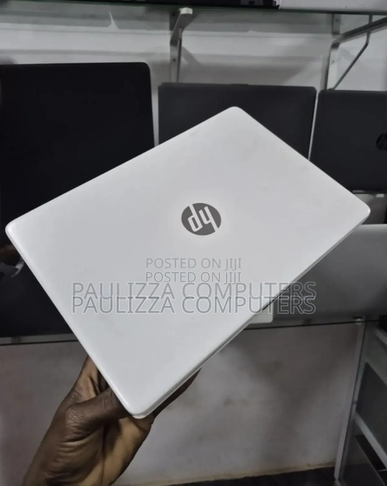 Laptop HP 14-dq1088wm 8GB Intel Core i5 SSD 256GB