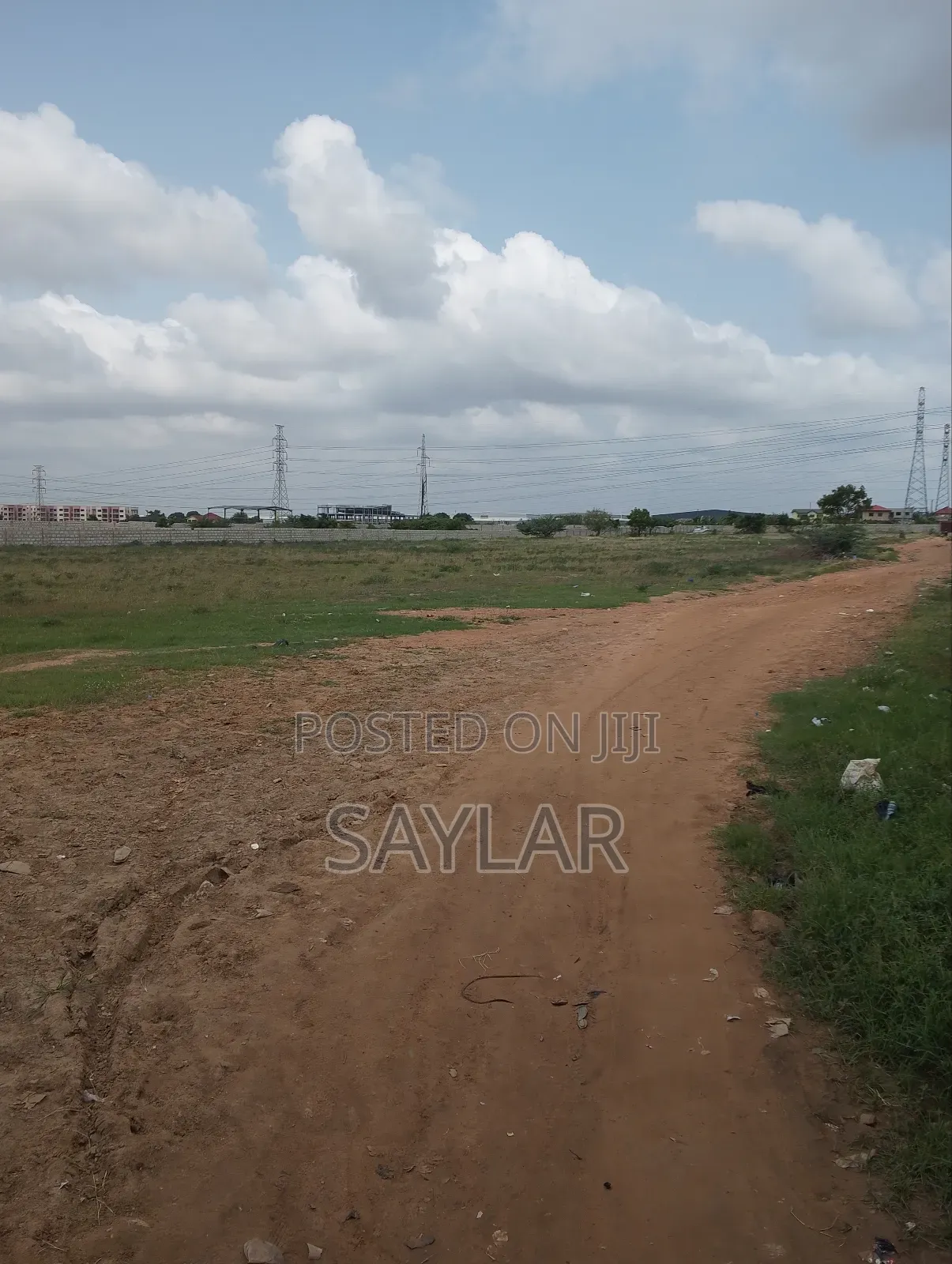 15 Acres Fully Fenced Facing the Motto Way,On Hot Sale