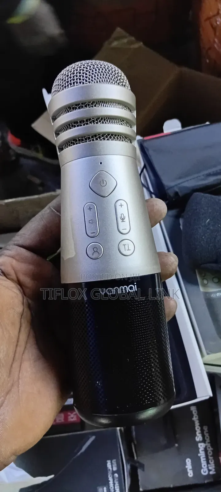 Bluetooth Karaoke Microphone Speaker (Usa)